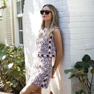 NWT Julia Amory Slim Shell Top